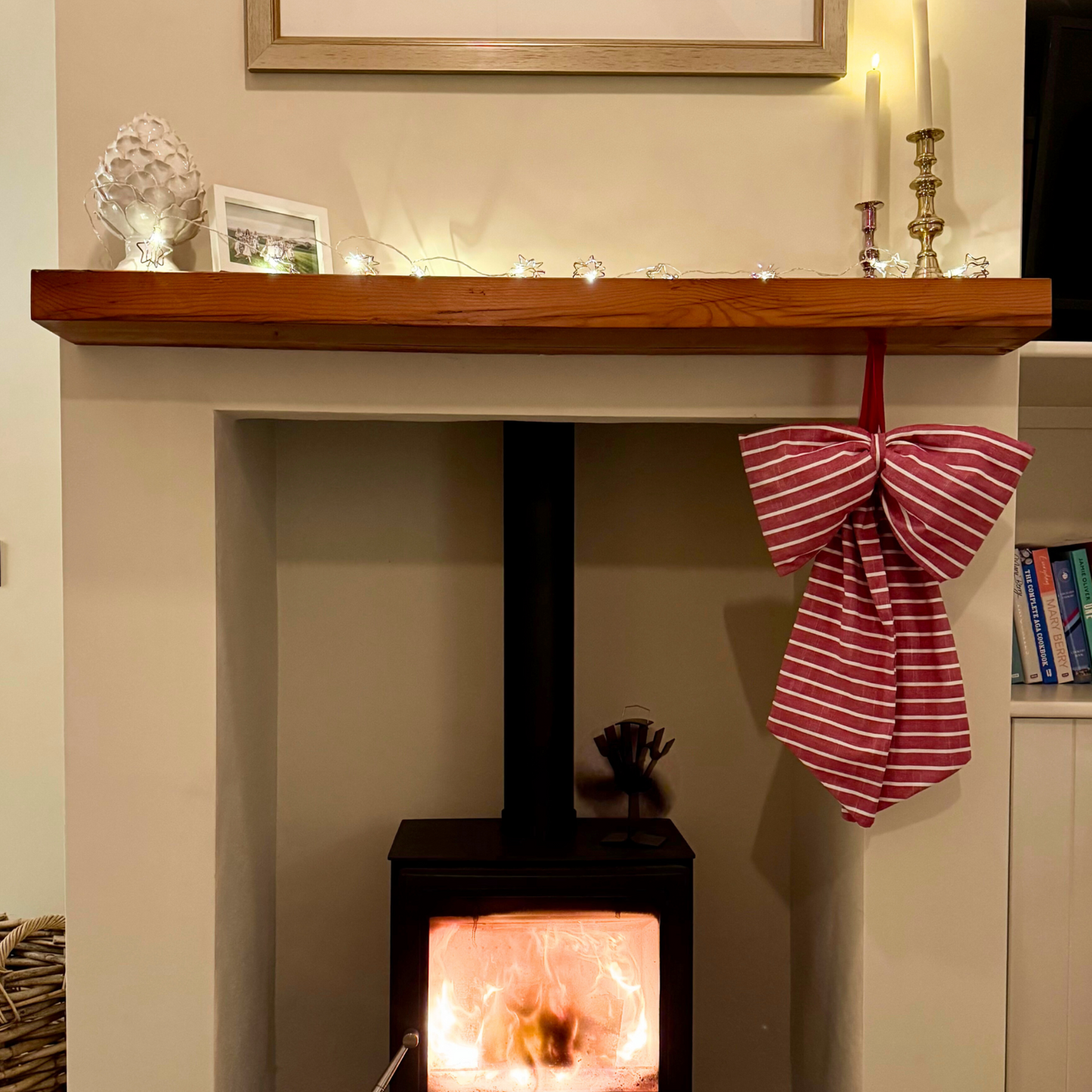 Handmade Fabric Bows – by In Stitches